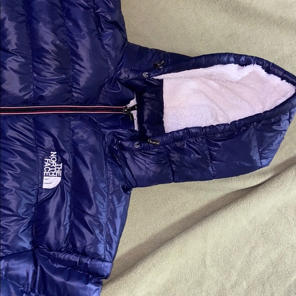 The North Face Jacket with hood - Picture 1 of 6